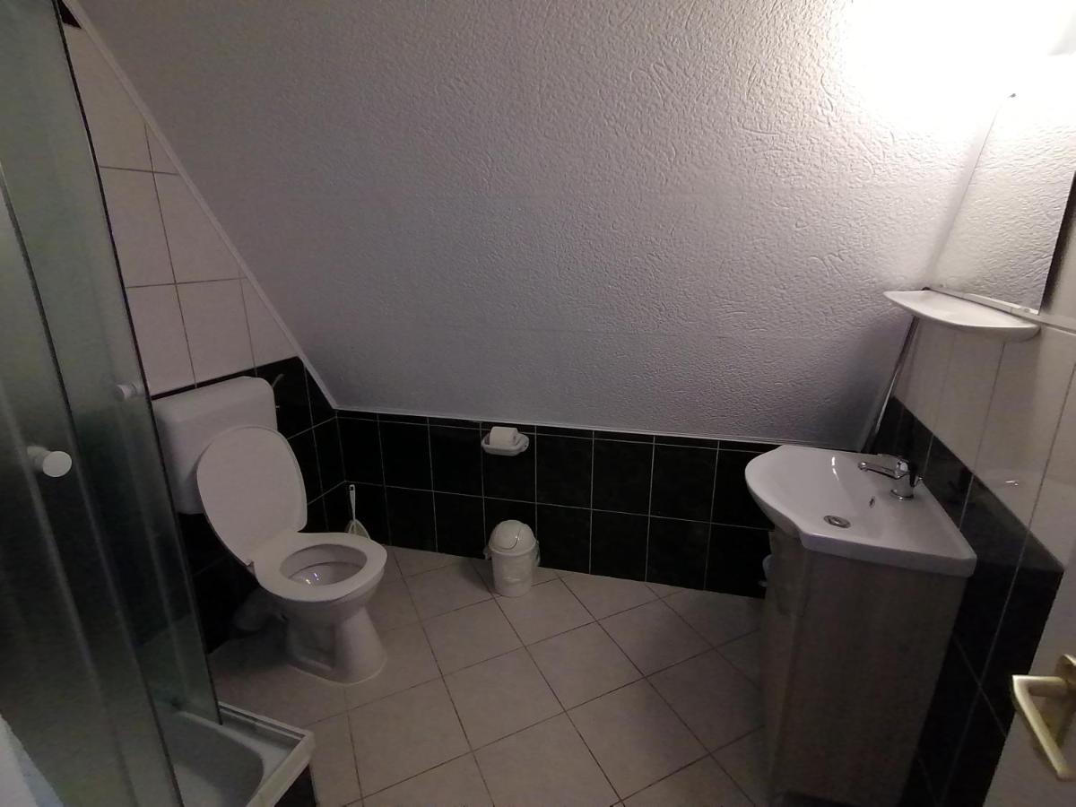 Magdalena Apartmanház Hévíz Exteriér fotografie