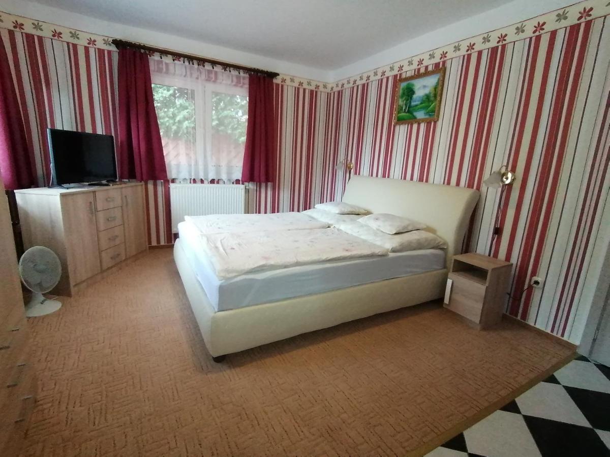 Magdalena Apartmanház Hévíz Exteriér fotografie