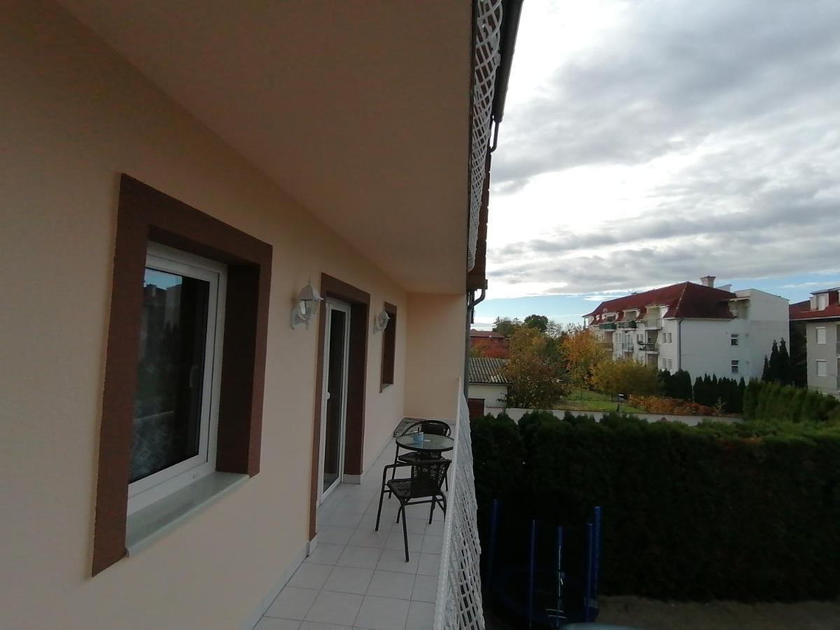 Magdalena Apartmanház Hévíz Exteriér fotografie