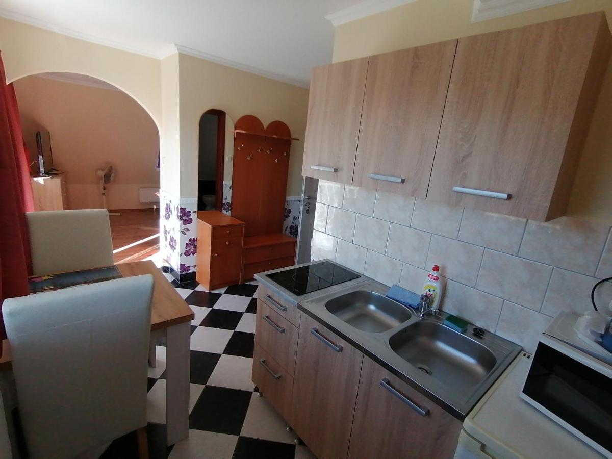 Magdalena Apartmanház Hévíz Exteriér fotografie